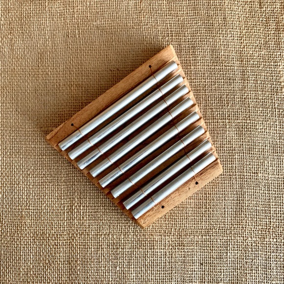 5 Instrument Bundle: 2 Carved Wood Flutes, Pan Flute, Hand Drum & Xylophone - Picture 4 of 15